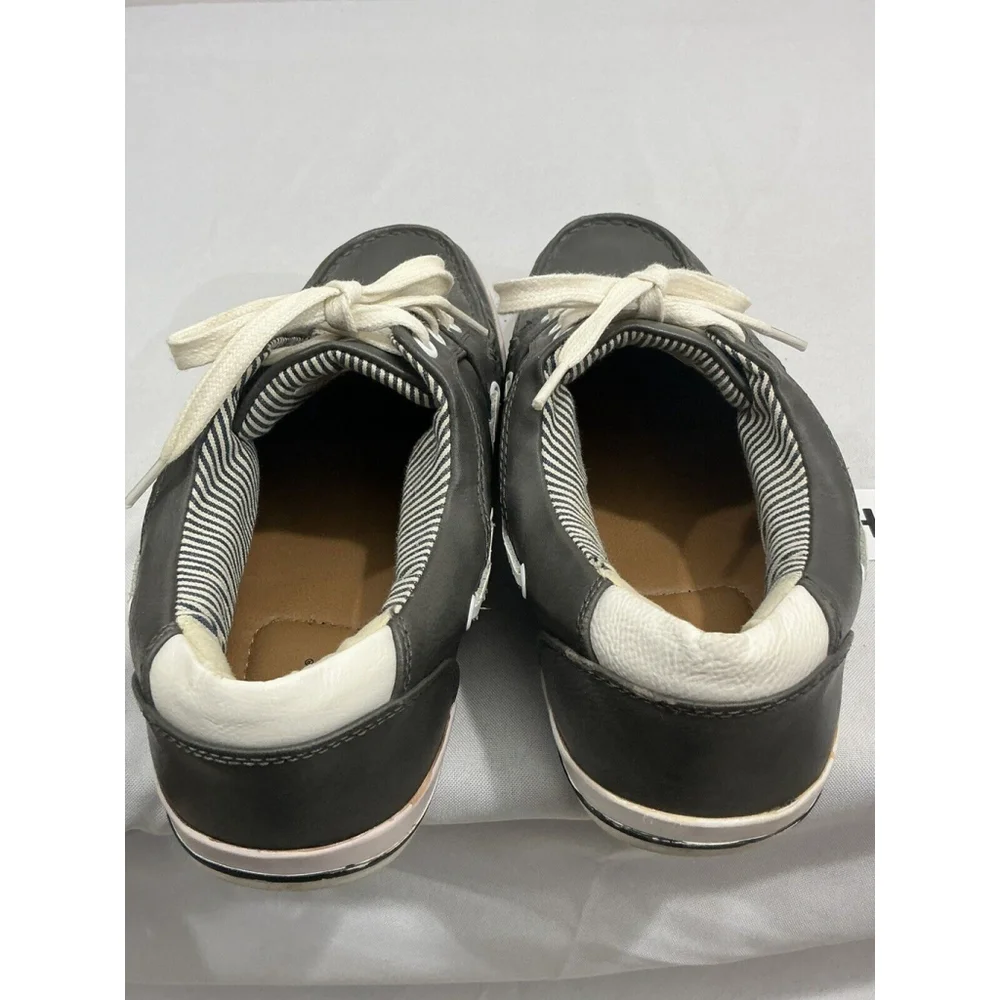 Men’s Apt 9 Size 10.5 M Apsuiter Gray Leather Boat Shoes